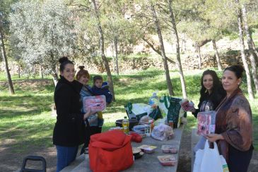 El jueves lardero llevó la longaniza y el Choricer a masicos y ermitas