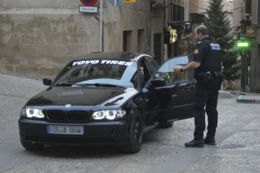 Alcañiz suspende primero de confinamiento: la Policía Local comenzará a sancionar hoy tras el “cachondeo” de salidas de casa