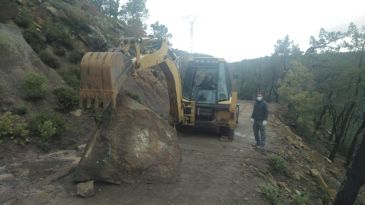 Un todoterreno atenderá a los barrios de Olba aislados por las riadas en caso de necesidad