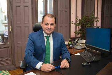 David Gutiérrez, director general de Caja Rural de Teruel: “Trabajamos para dar soluciones adaptadas a cada tipo de cliente”