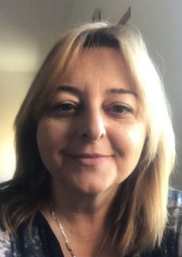 Neus Asensi, editora independiente de Jorcas: “Para mí todos los días del año son el Día Internacional del Libro”
