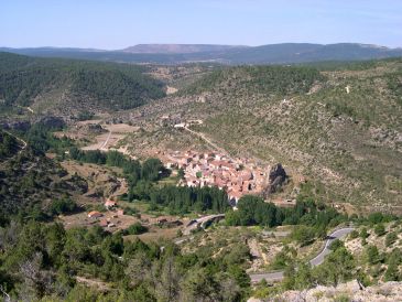 Dispersión y envejecimiento: ayuda y obstáculo para la desescalada en Aragón