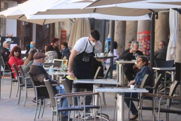 La junta de portavoces del Ayuntamiento de Teruel ratifica su decisión de no ampliar las terrazas