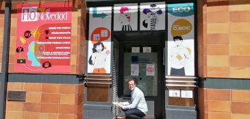 Una máquina de vending ofrece mascarillas y gel de manos en Teruel