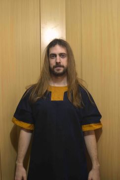 Oriol Joanpere, actor turolense: “Hay que reinventarse, pero el teatro solo puede vivir de verdad sobre un escenario”