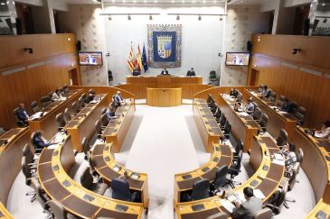 Una comisión especial estudiará la reestructuración del modelo de residencias de mayores tras la crisis del Covid-19