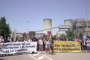 Los sindicatos claman por un futuro para Andorra tras el cierre de la térmica