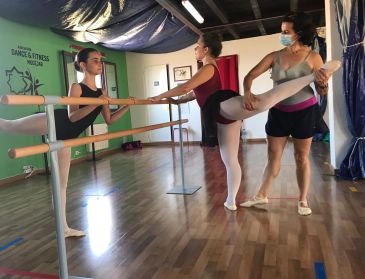 La Escuela de Danza Las Torres retoma las clases en vivo con su campus de verano