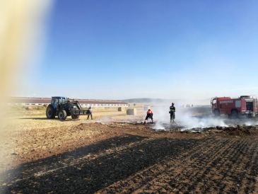 Un incendio calcina 32 hectáreas agrícolas en Villafranca del Campo