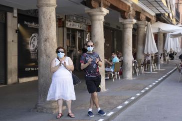 El Gobierno de Aragón aprobará mañana el uso obligatorio de mascarillas aunque se pueda mantener la distancia social