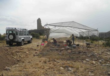 Hallados cinco túmulos más junto a la necrópolis del yacimiento de San Pedro de Oliete