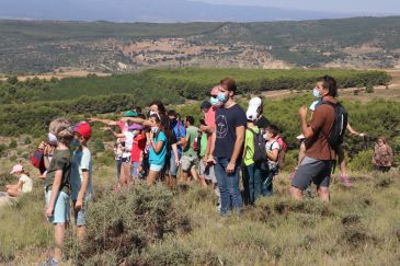 Rubielos incorpora el avistamiento de buitres a la oferta turística de naturaleza