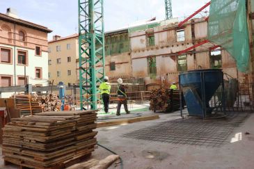 La plaza de la Marquesa de Teruel, cortada al tráfico el día 6 por la mañana