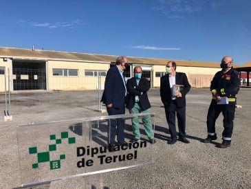 Comienzan las obras del nuevo parque de bomberos de la Diputación en la capital con la sustitución de la cubierta del tejado