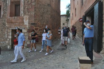 Una investigación universitaria apunta que Albarracín debe crear sinergias con la sierra para reducir su masificación