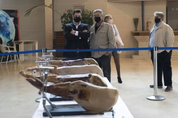 El Jamón de Teruel podrá etiquetarse en función de su peso y tiempo de curación