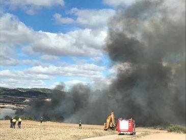 Extinguido un incendio en la escombrera de Mas de las Matas