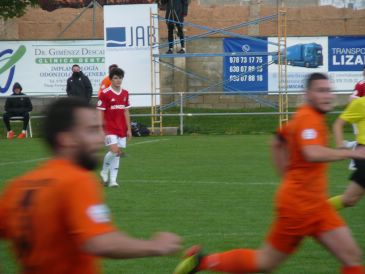 Las nuevas medidas anti Covid abortan el inicio del fútbol regional