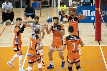 La derrota del Guaguas hace al CV Teruel líder indiscutible de la liga