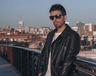 Mario Lafuente, cantante turolense: “En el mundo de la música muchas cosas se están saliendo de madre”