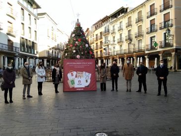 ‘Te echamos una caja’, el proyecto que busca dar visibilidad al comercio local de Teruel