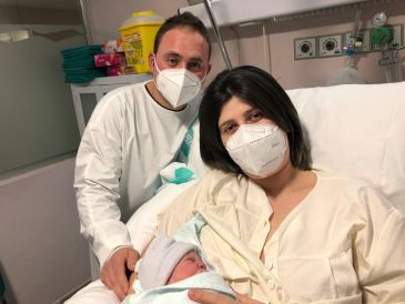 Ainara Gimeno Aguilar, el primer bebé del año en el Obispo Polanco de la capital