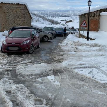 Indignación en San Agustín por la llegada de turistas de la Comunidad Valenciana para ver la nieve