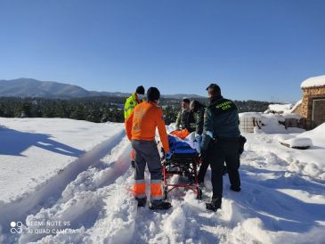 Auxiliada una persona en San Agustín con una fractura en el fémur tras caerse en una masada