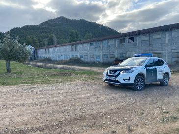 La Guardia Civil de Teruel interviene una fiesta ilegal en Valderrobres con 13 jóvenes