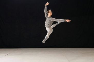 El turolense Lorien Ramo llega a la final del concurso de ballet de Lausanne