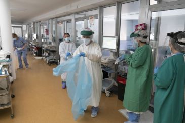 Teruel comunica 75 casos de Covid, 20 menos que hace una semana, y un nuevo fallecido