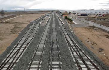 Cella se postuló como sede del Ejército de Tierra, que al final estará en Córdoba