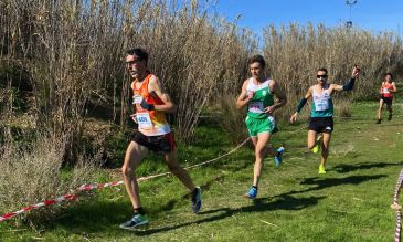 Recital de la alcañizana  Laura Paricio en el Cross Corona de Aragón