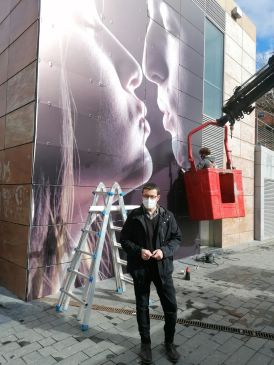 Leo Tena, fotógrafo: “Siempre hemos visto el simbolismo del amor y ahora es cuando más tiene”