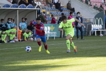 Pinilla se prepara para vivir la fiesta del fútbol ante el Illueca