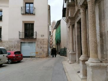 La calle San Miguel de Teruel se corta al tráfico este lunes, 1 de marzo