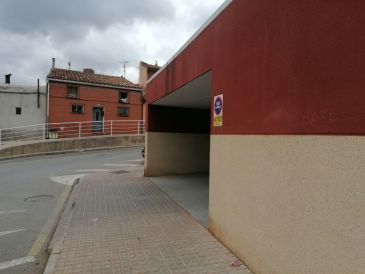 El Ayuntamiento de Teruel arrienda 17 plazas de aparcamiento subterráneo en el Barrio del Arrabal