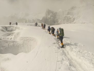 ‘De Javalambre al Manaslu pasando por Japón’, un peculiar itinerario vital