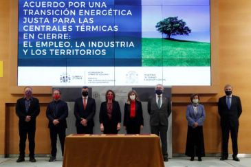 Gobierno firma con sindicatos y empresas el Acuerdo para la Transición Justa, que ampara a las centrales térmicas de carbón