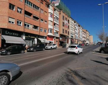 Detenida una persona a las 2 de la mañana por conducir sin luces, saltarse el toque de queda y negarse a la prueba de alcoholemia