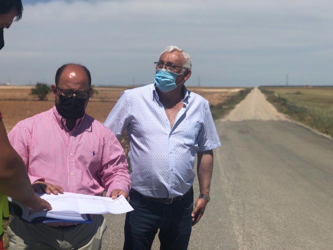 El vicepresidente de la DPT anuncia el comienzo en junio de las obras en seis carreteras por 1,5 millones de euros