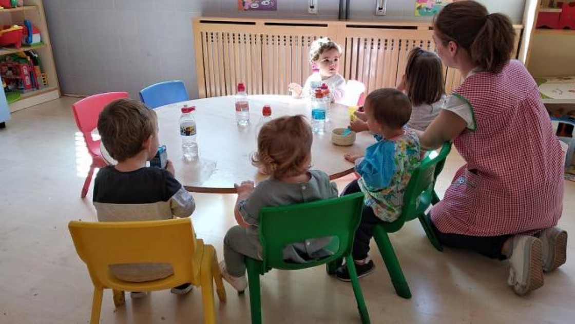 Utrillas amplía el servicio de comedor para niños entre uno y tres años