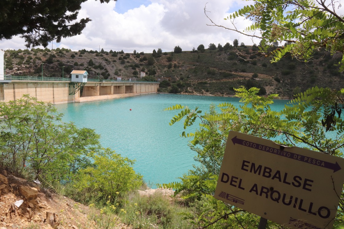 El embalse del Arquillo está en su nivel más alto en junio de los últimos tres lustros