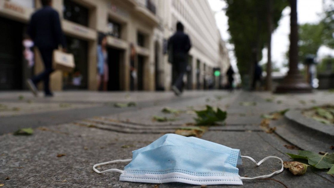 La mascarilla dejará de ser obligatoria al aire libre el sábado 26 de junio