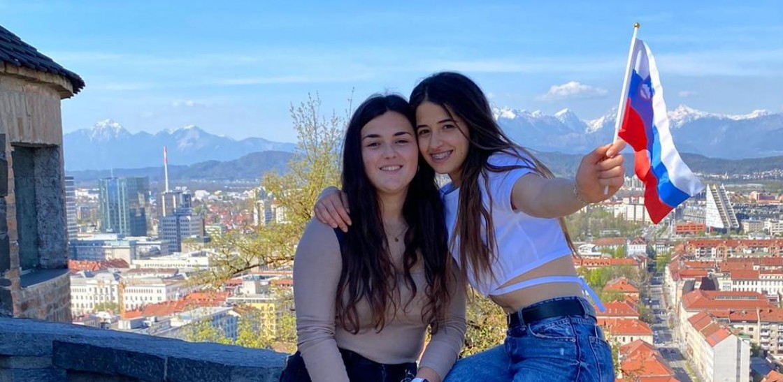 Dos alumnas del ciclo Laboratorio del Vega del Turia van de Erasmus a Eslovenia