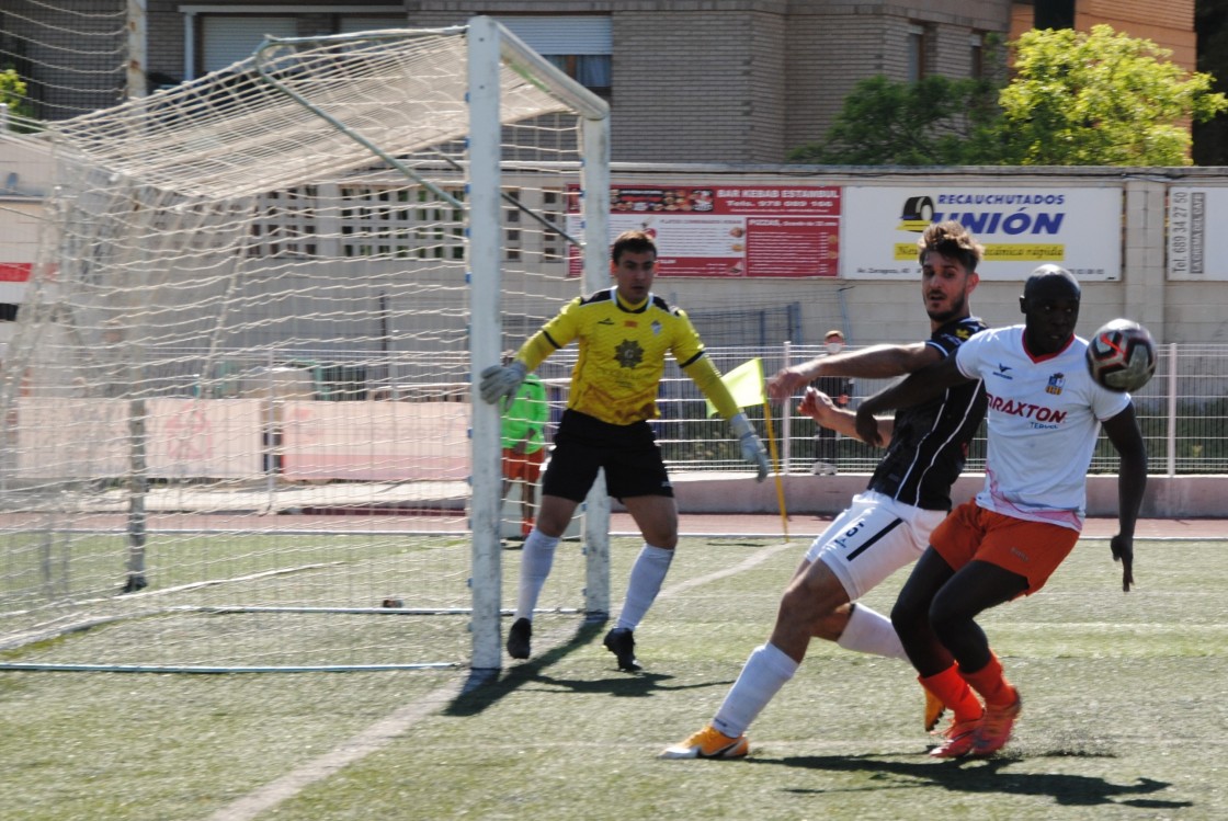 El Utrillas carece de margen de error durante la visita del Alcañiz