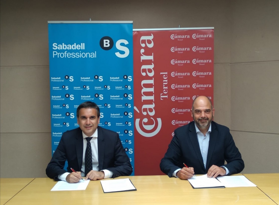 Cámara de Comercio y Banco Sabadell firman un convenio para apoyar a empresas de Teruel