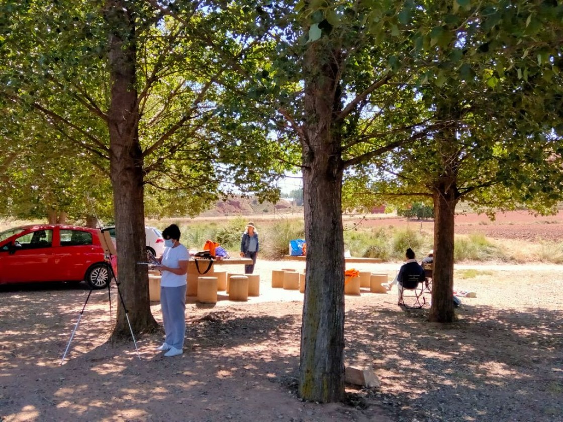 El nuevo curso de pintura de la UVT retrata rincones de Teruel y su periferia