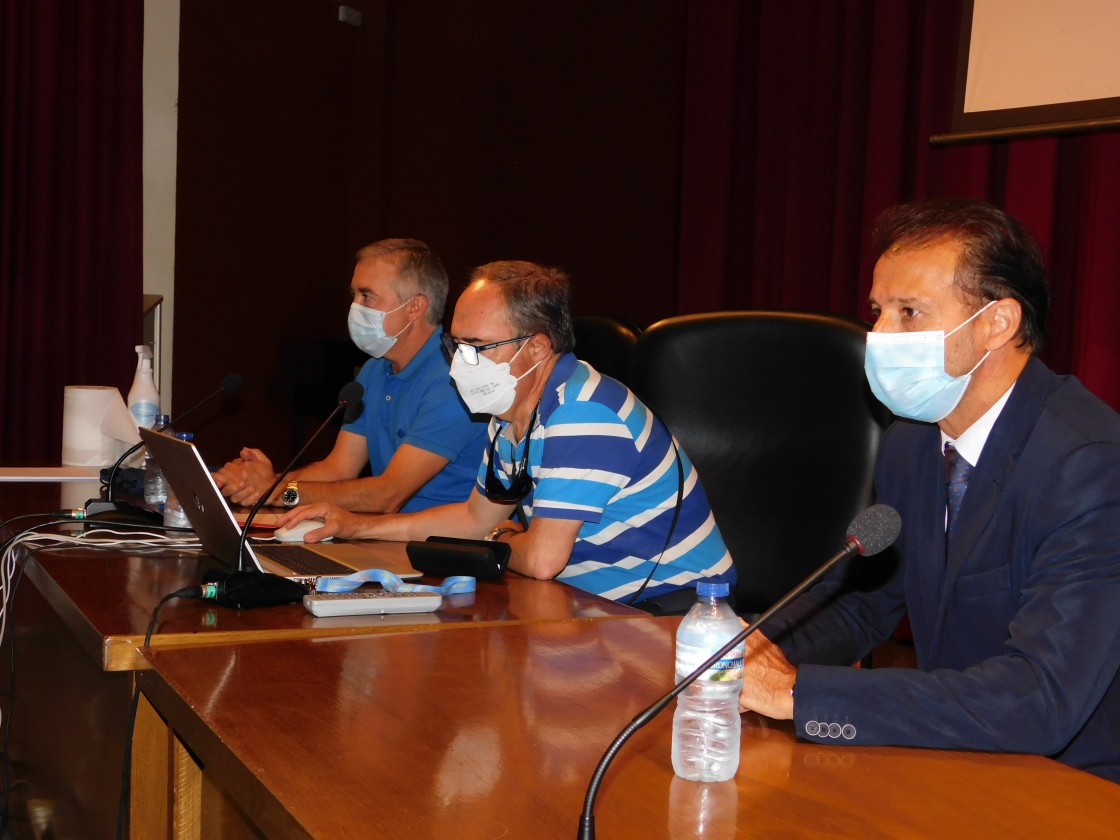 “El medio rural debe reivindicarse como el proveedor de servicios naturales que es”