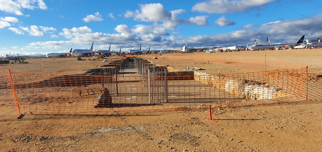 Trece empresas se interesan por la construcción del hangar doble del Aeropuerto de Teruel